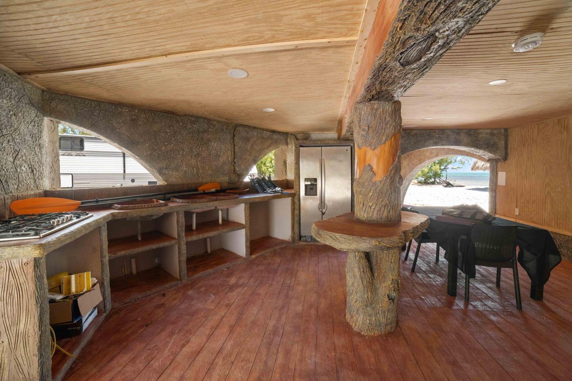 Barnacle Bed And Breakfast ビッグ・パイン・キー エクステリア 写真