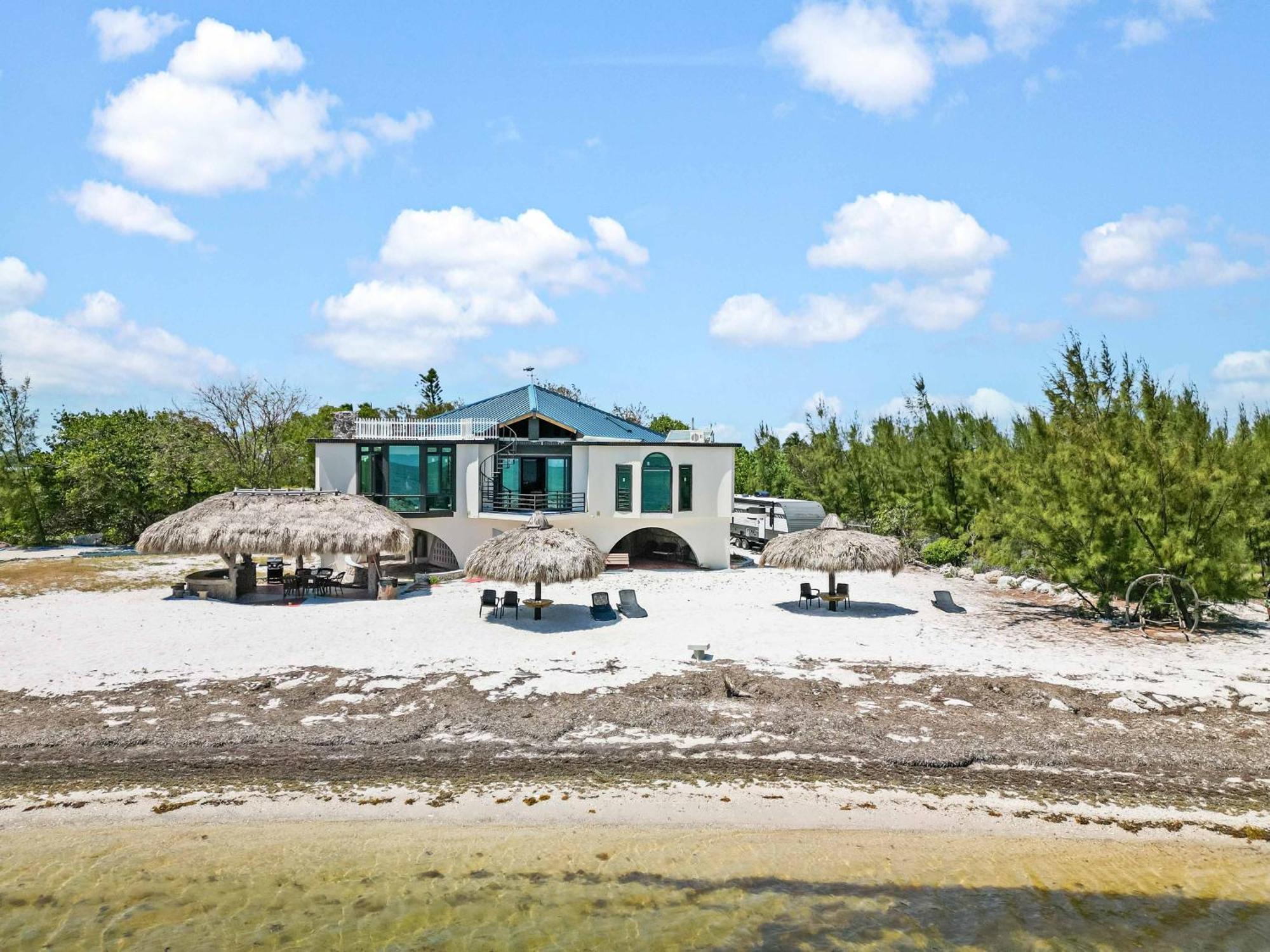 Barnacle Bed And Breakfast ビッグ・パイン・キー エクステリア 写真